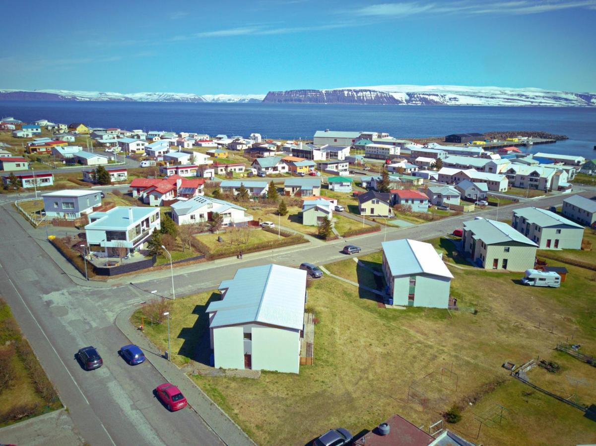 Apartment With Amazing Mountain View Bolungarvík Exterior foto